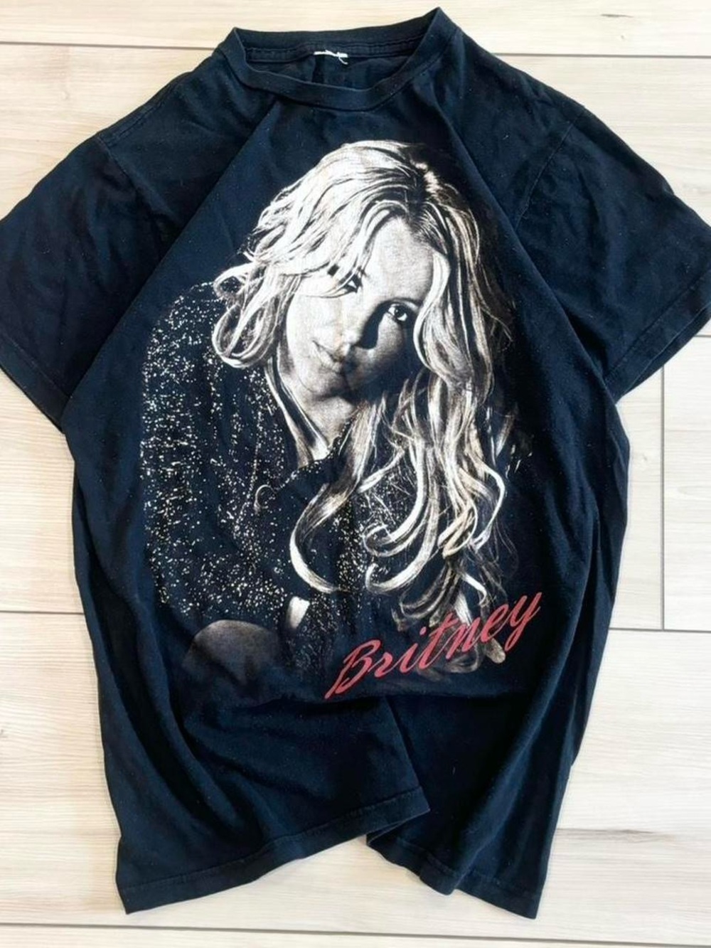 Brittney Spears Y2K 2000’s concert punk glam tour graphic womens t-shirt